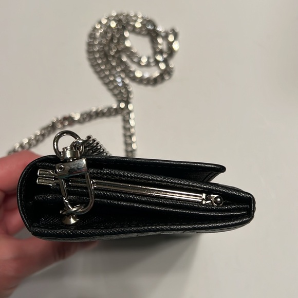 Burberry•Leather Crossbody Wallet WOC - Picture 6 of 13